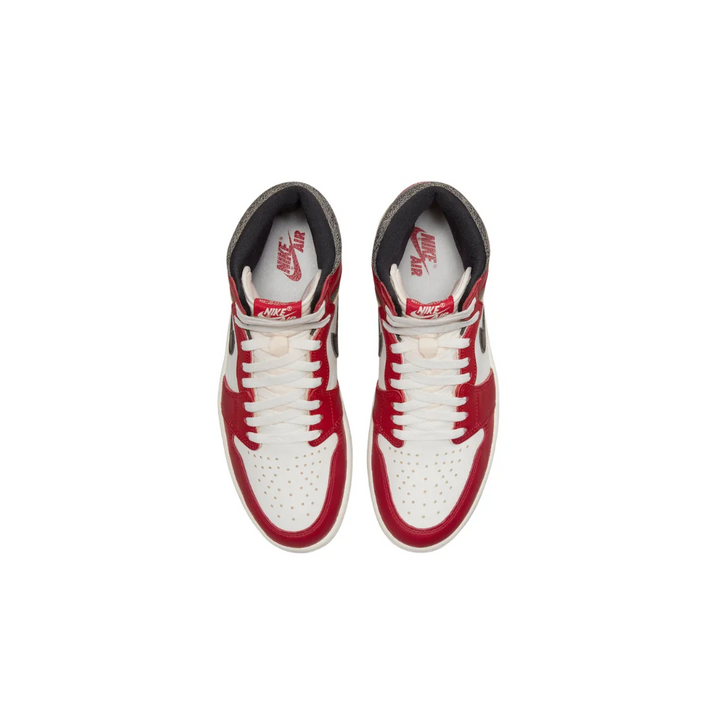 Jordan 1 Retro High Chicago Lost & Found - Branco/Vermelho Varsity