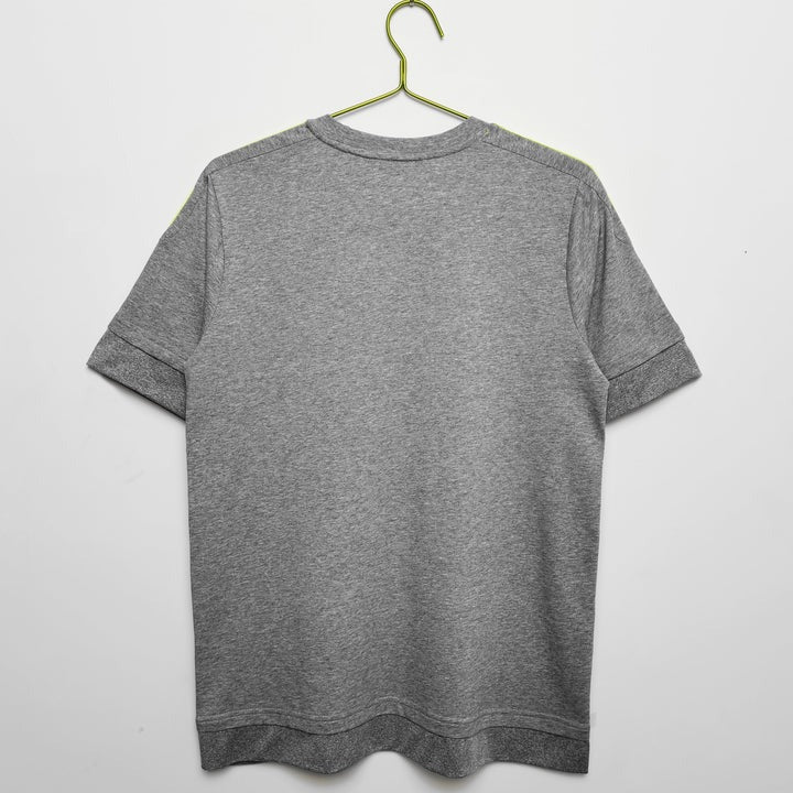 Camisa Retrô Real Madrid 2015/16 Away