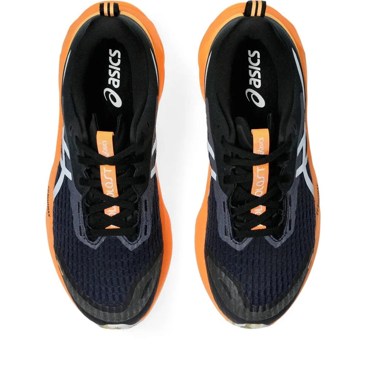 ASICS Novablast 5 – Preto/Laranja