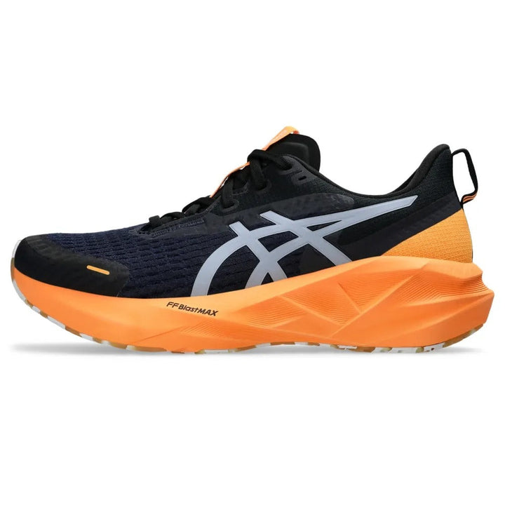 ASICS Novablast 5 – Preto/Laranja