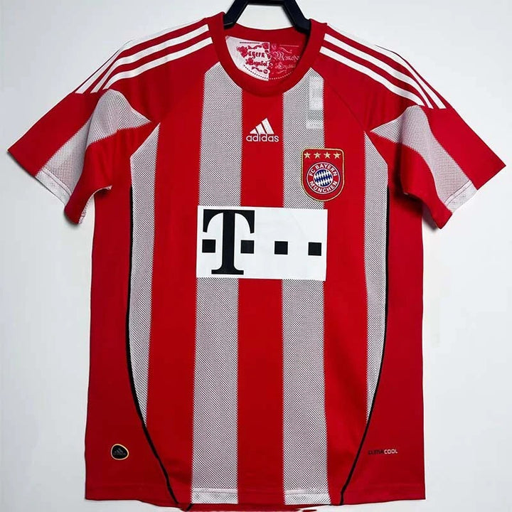 Camisa Retrô Bayern de Munique 2010/11 Home