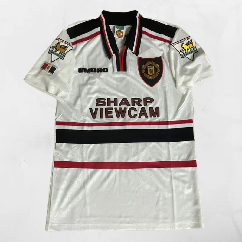 Camisa Retrô Manchester United 1998/99 - Ryan Giggs #11 (+Patches)