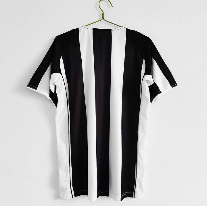 Camisa Retrô Juventus 2004/05 Home