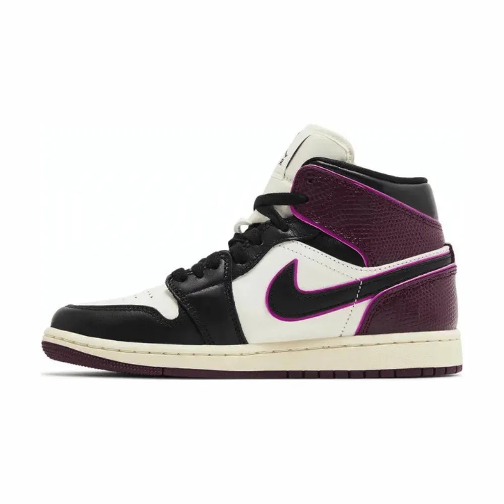 Air Jordan 1 Mid SE - Branco/Preto/Roxo
