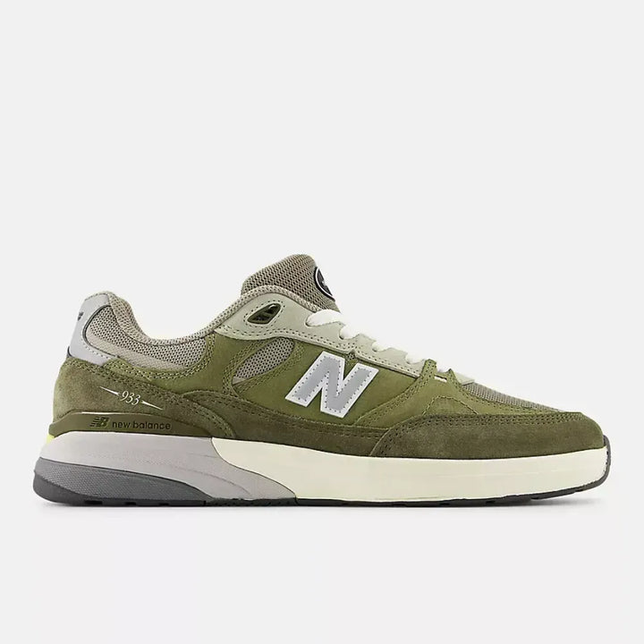 New Balance Numeric AR 933 – Olivina/Olivina Escura