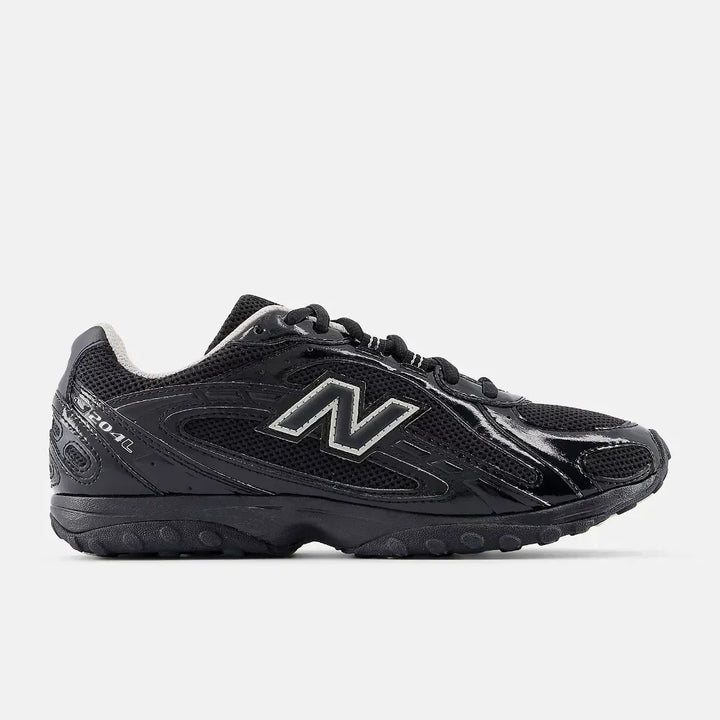 New Balance 204 - Preto/Cinza