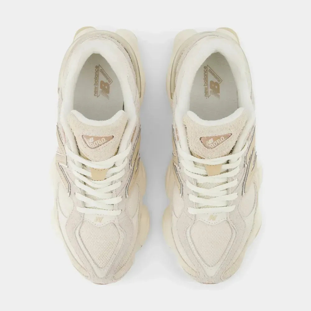 New Balance 9060 - Bisque/Sal Marinho