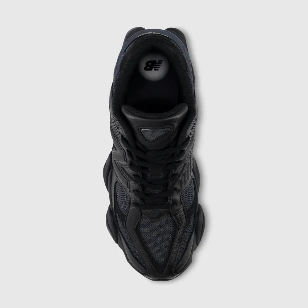 New Balance 9060 – Grafite/Preto