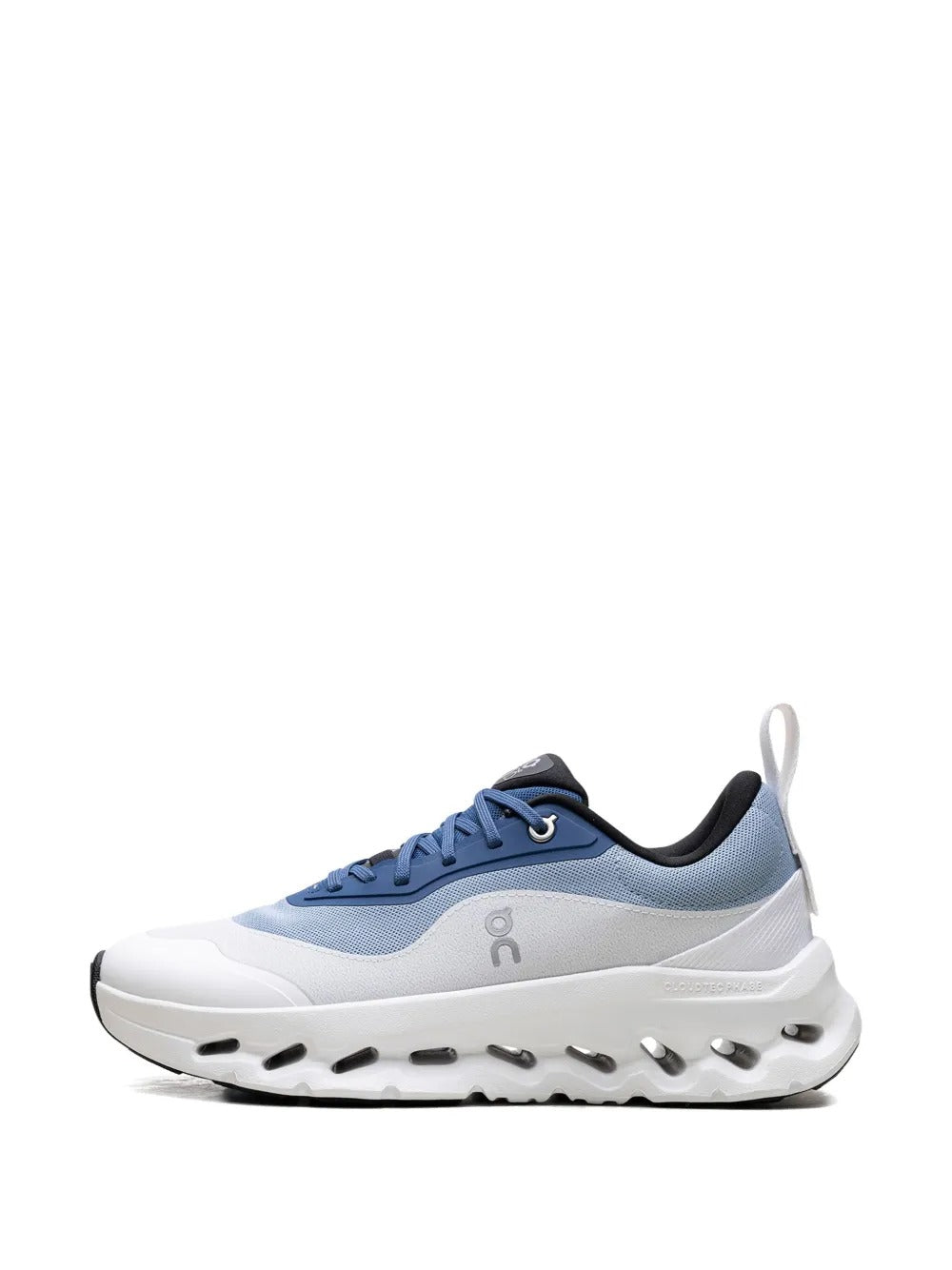 On Running x Loewe Cloudtilt 2.0 – Azul/Branco
