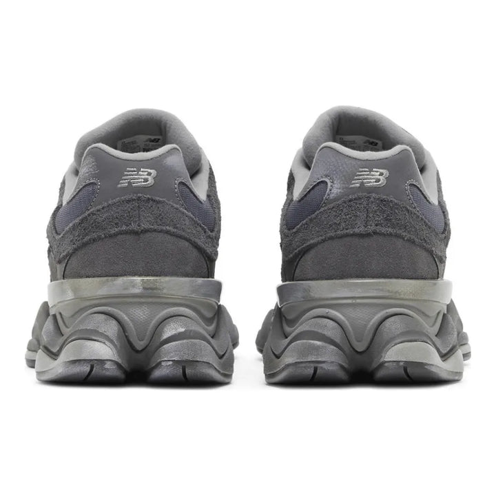 New Balance 9060 – Cinza Metálico