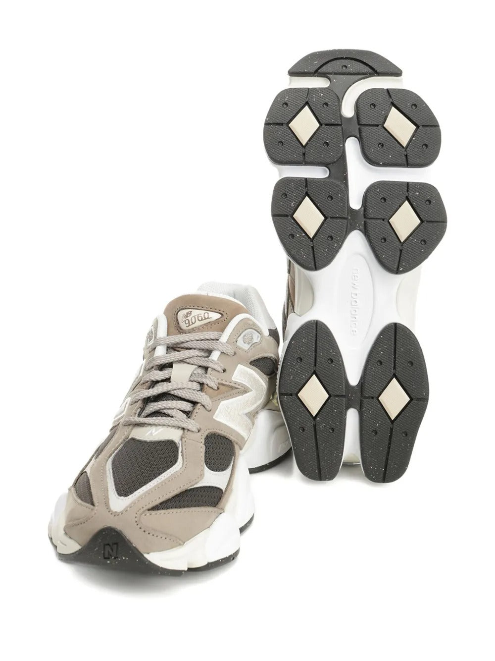 New Balance 9060 - Taupe/Preto/Branco