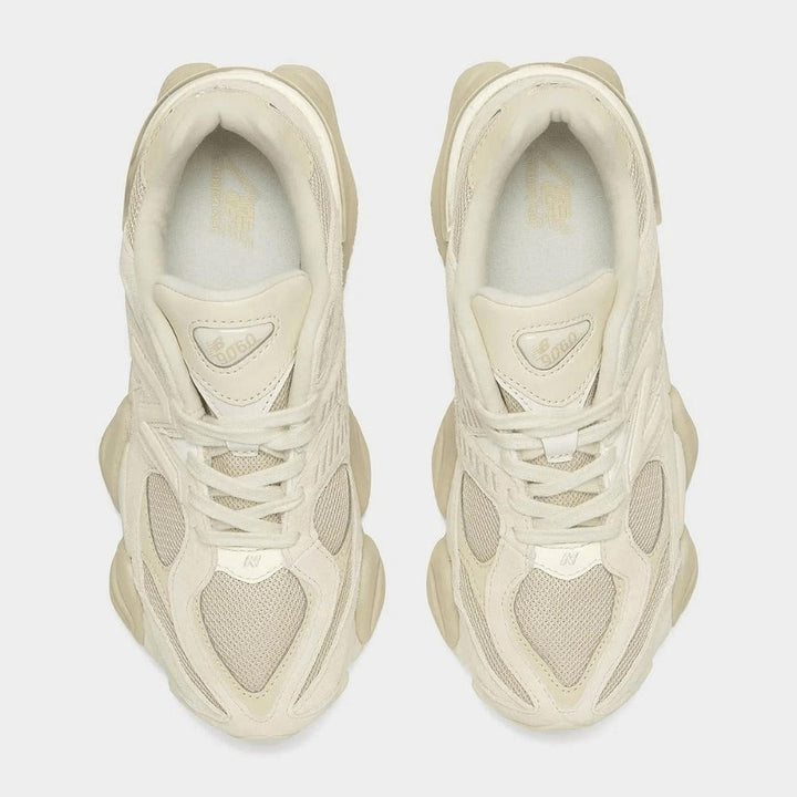 New Balance 9060 – Cáqui/Bege claro
