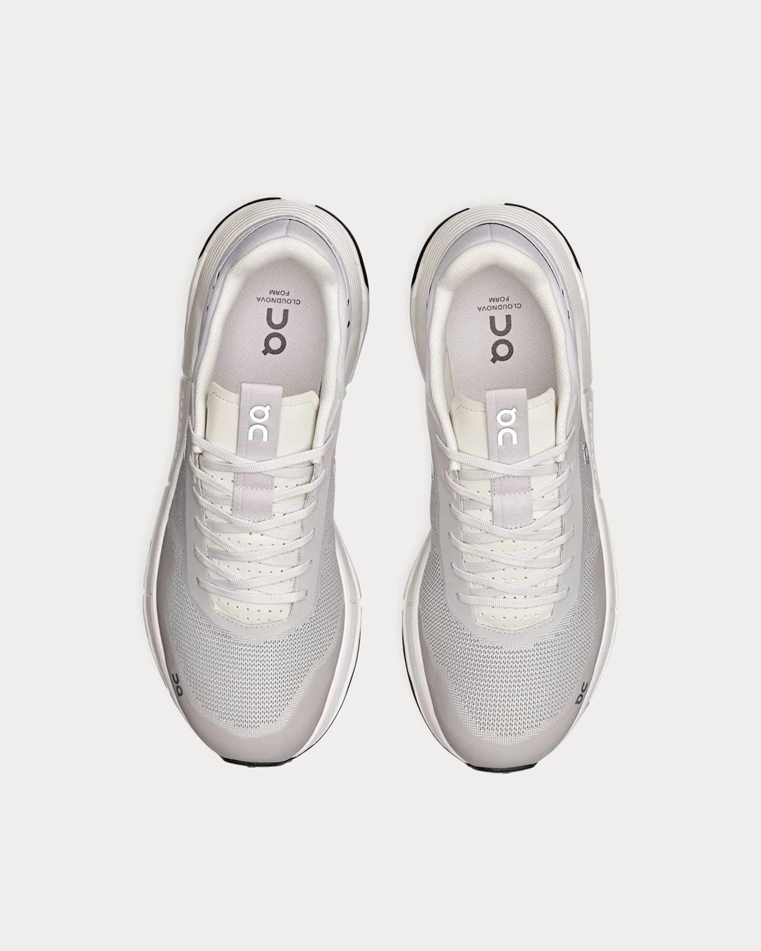 On Running Cloudnova Forma 2 TT - Geada/Branco