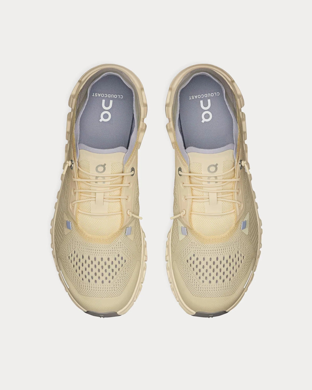 On Running Cloud 6 Coast – Castor/Névoa