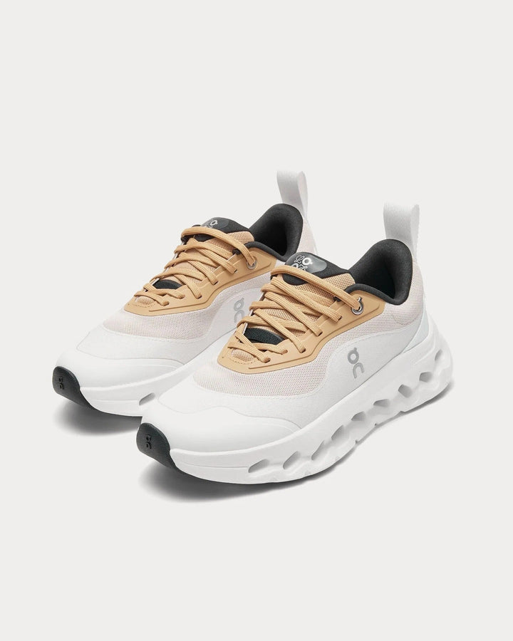 On Running x Loewe Cloudtilt 2.0 – Canela/Branco