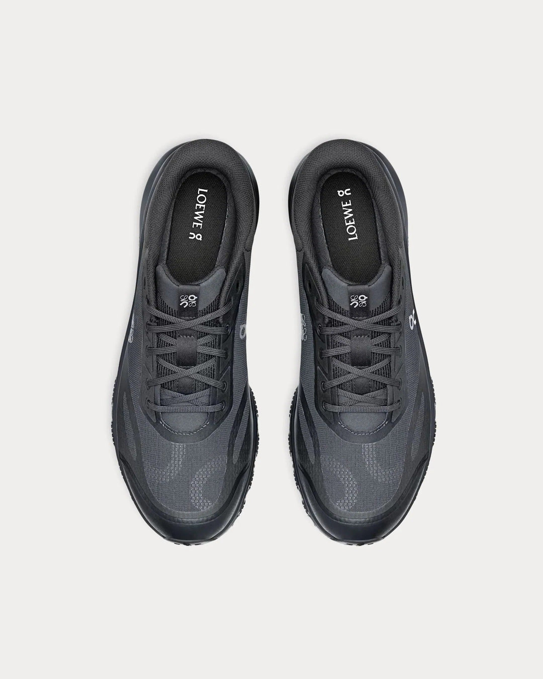On Running x Loewe Cloudtilt 2.0 – Preto