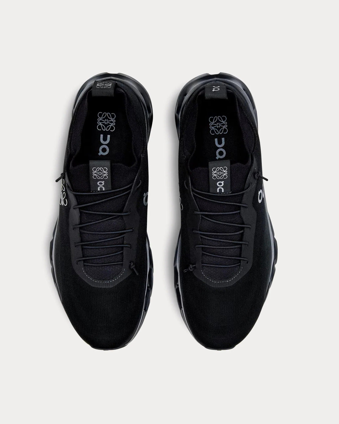 On Running x Loewe Cloudtilt - Preto
