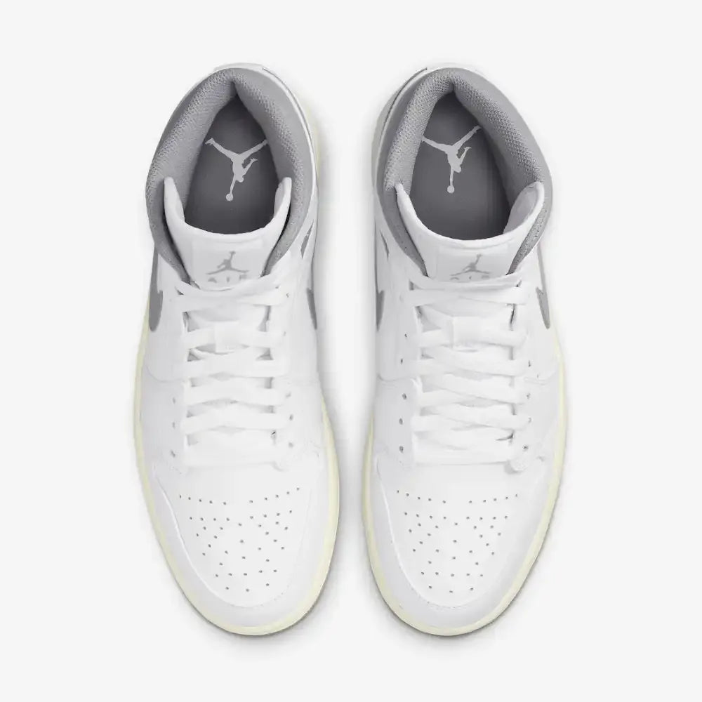 Jordan 1 Mid - Branco/Cinza Neutro