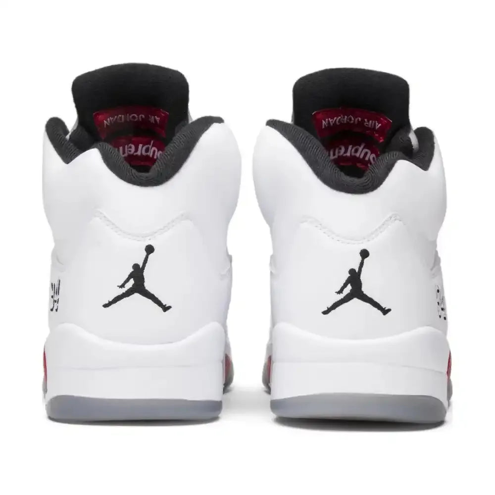 Supreme x Air Jordan 5 Retro - Branco