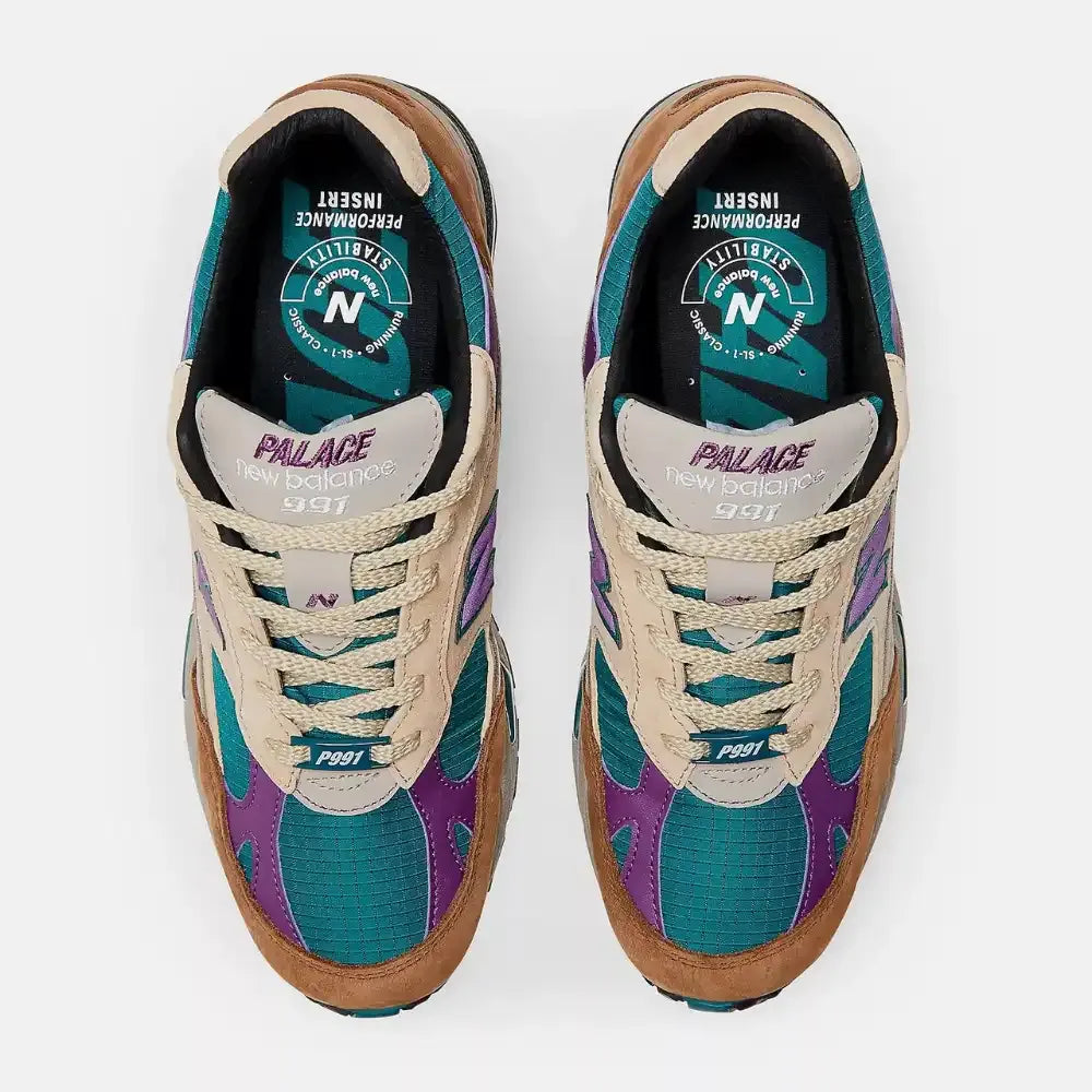 Palace x New Balance 991 Made in England – Creme/Castanho/Azul/Roxo