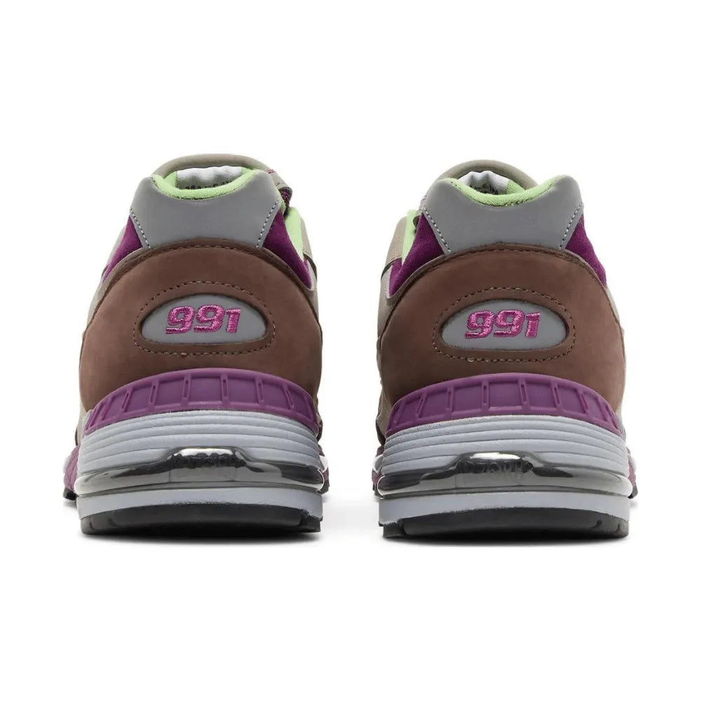 Stray Rats x New Balance 991 - Marrom