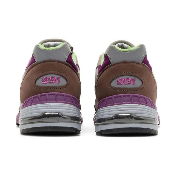 Stray Rats x New Balance 991 - Marrom