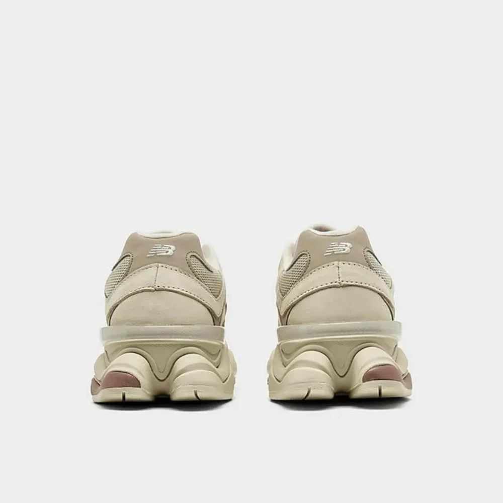 New Balance 9060 – Osso/Pardal