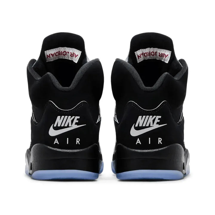 Air Jordan 5 - Preto/Prata