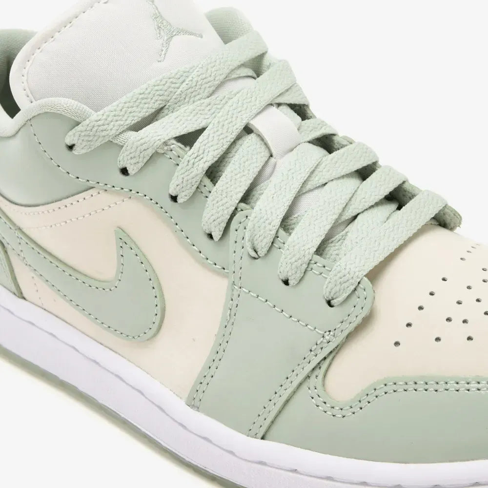 Air Jordan 1 Low SE - Verde/Creme