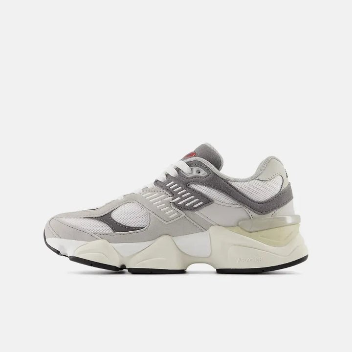 New Balance 9060 – Cinza Nuvem/Cinza Castlerock