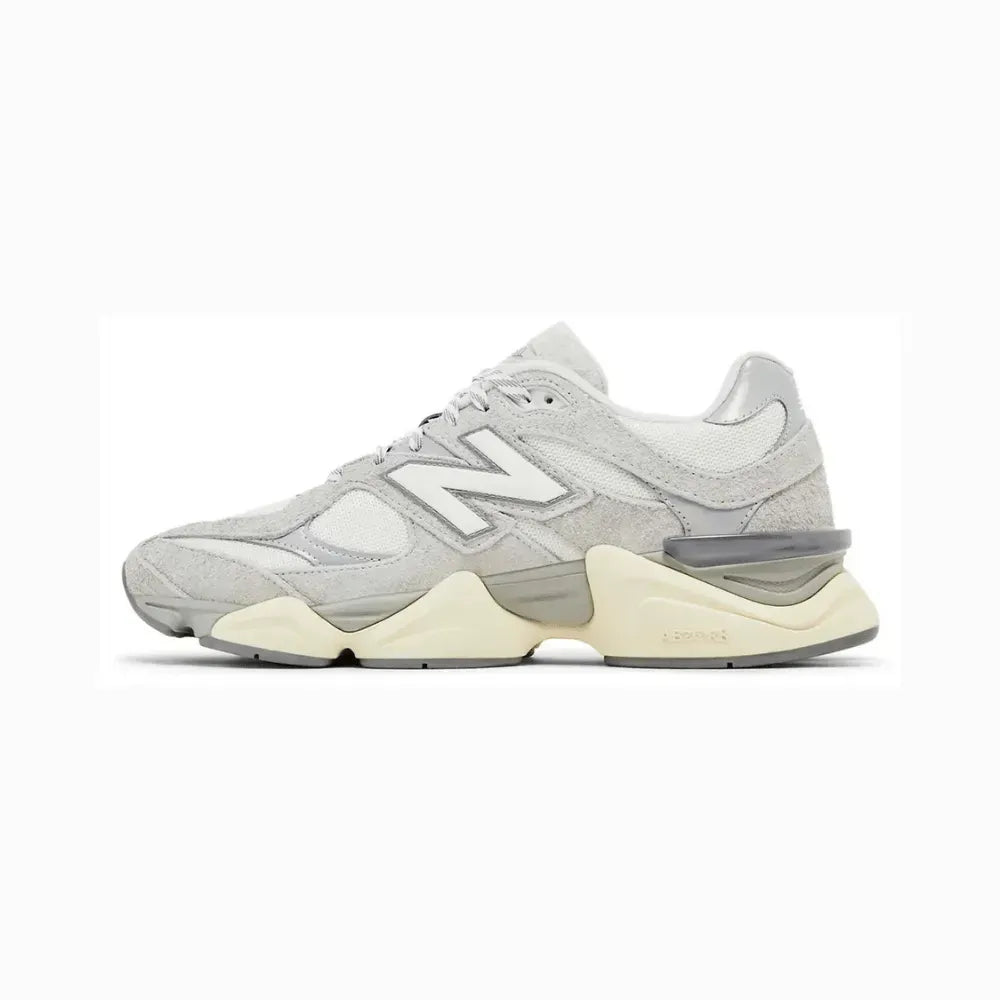 New Balance 9060 – Cinza Claro/Branco