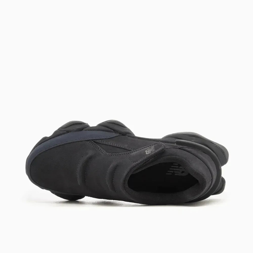 New Balance 8040 – Preto