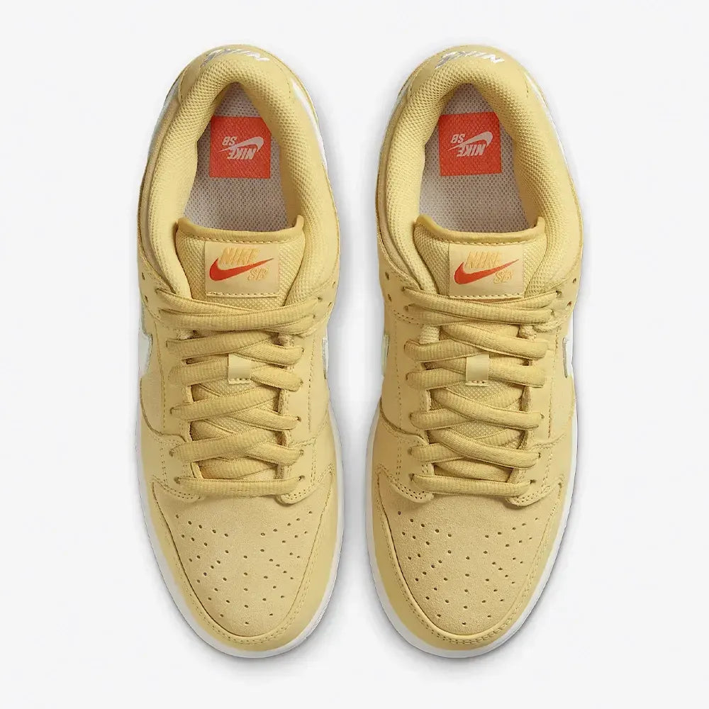 Nike Dunk Low - Amarelo Pastel/Branco