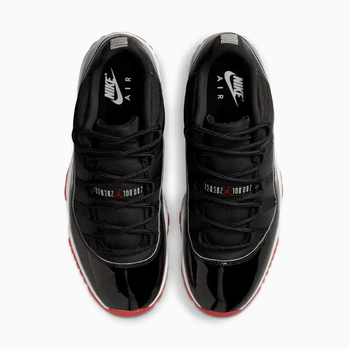 Air Jordan 11 Low - Preto/Vermelho