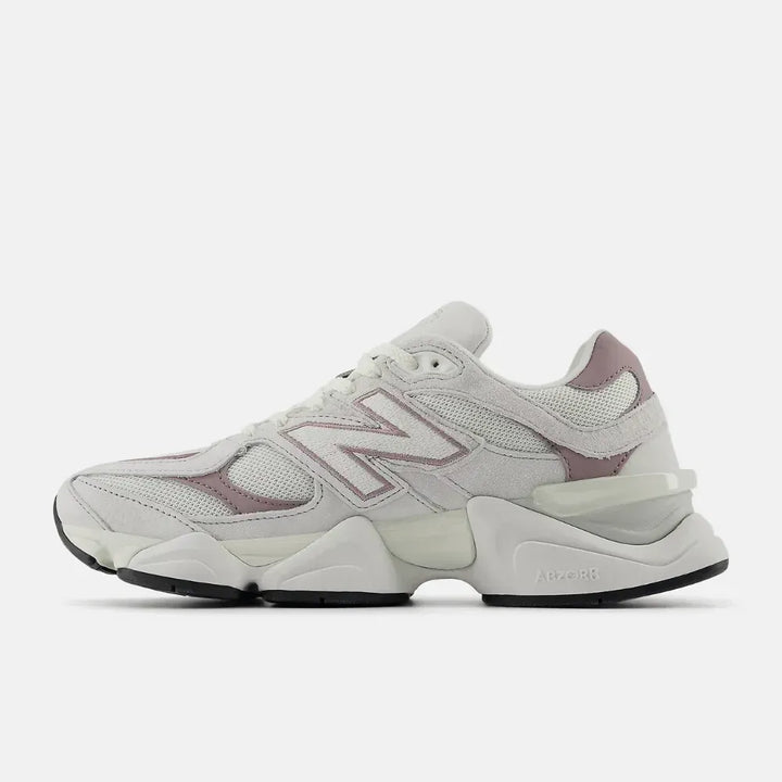 New Balance 9060 – Cinza/Branco Gelo/Vinho