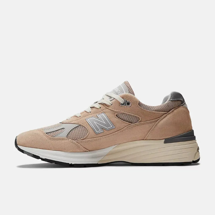 New Balance 991v2 - Castanho claro