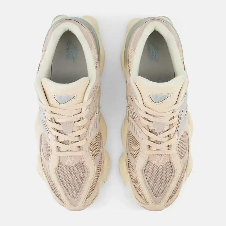 New Balance 9060 – Creme/Azul