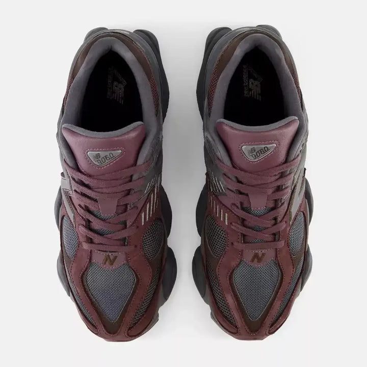 New Balance 9060 – Vinho/Cinza Escuro