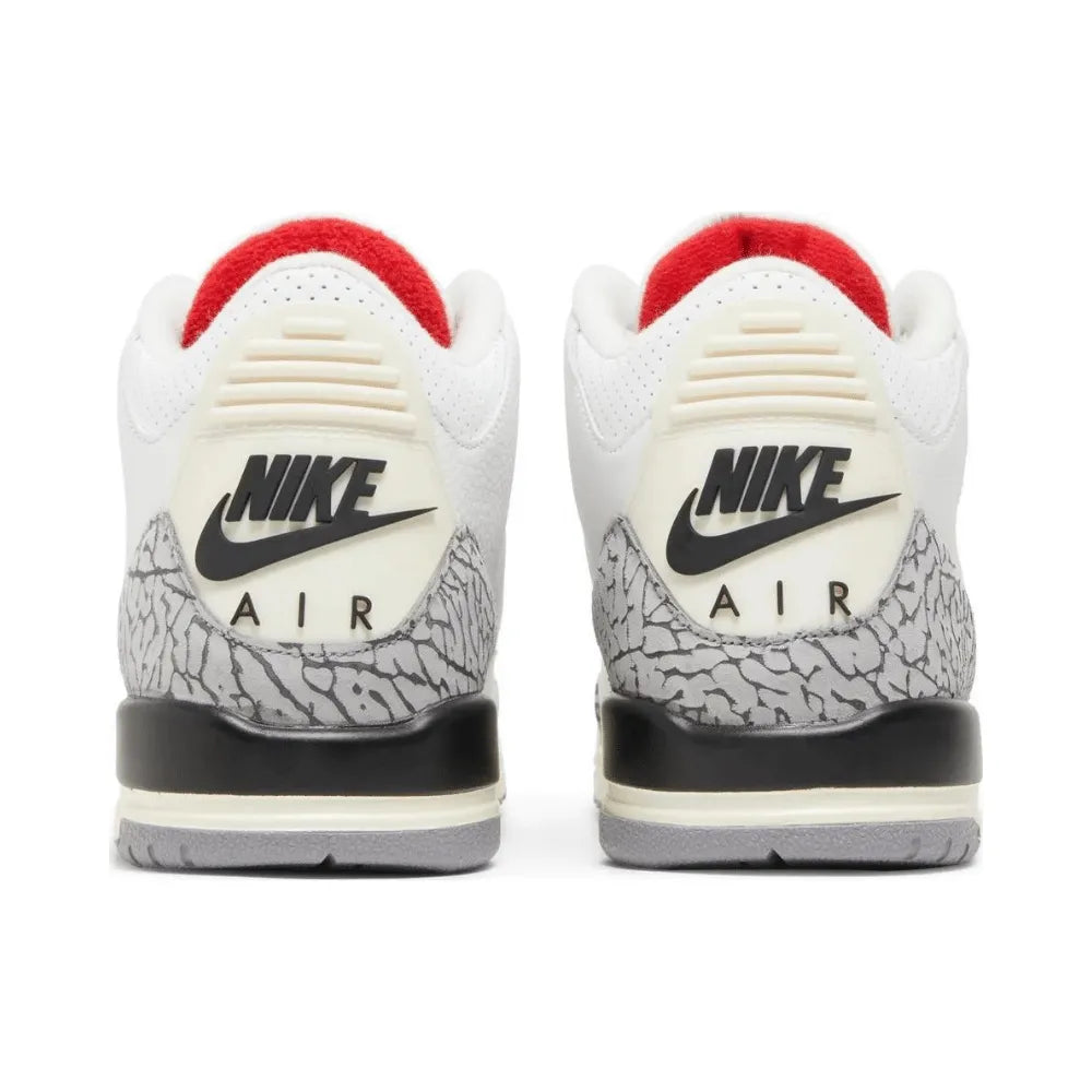 Air Jordan 3 - Branco/Cinza/Laranja Avermelhado