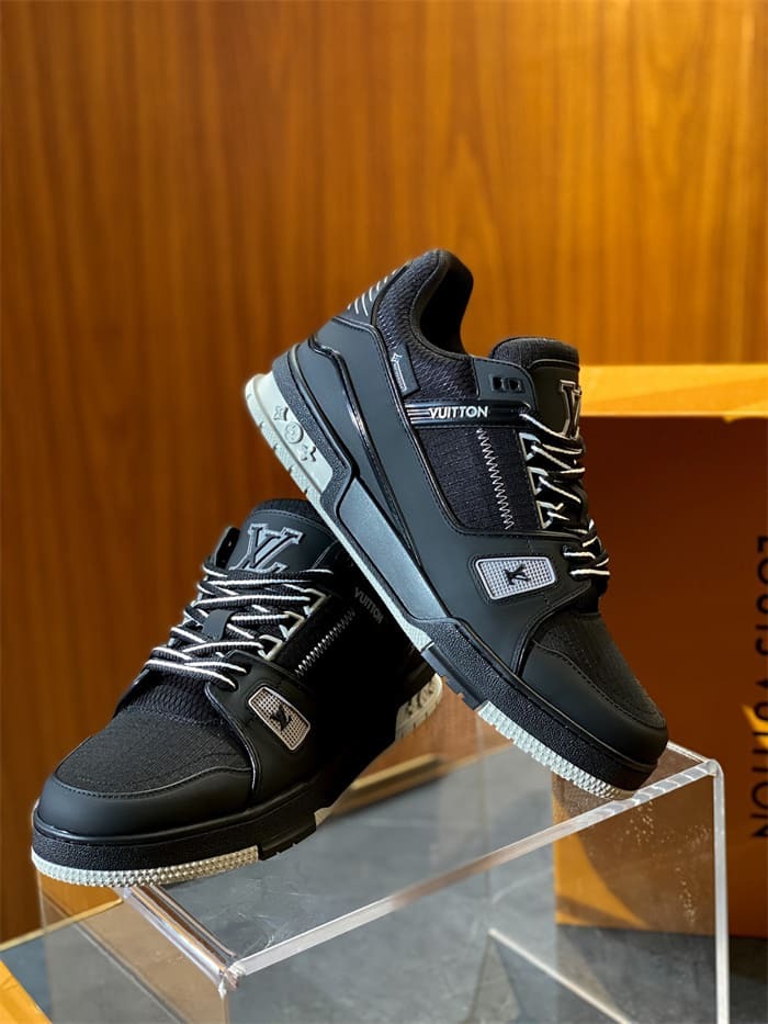 Louis Vuitton LV Trainer – Preto/Cinza