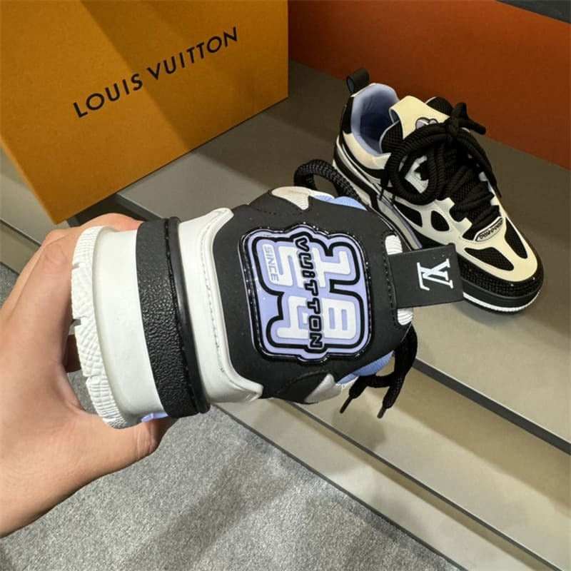 Louis Vuitton LV Skate – Preto/Branco/Azul Claro