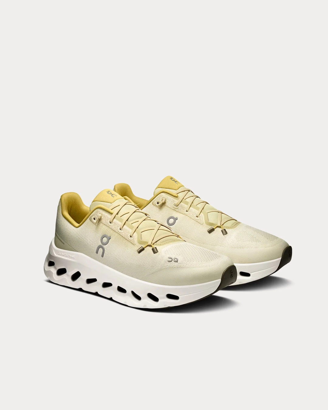 On Running Cloudtilt – Baunilha/Marfim