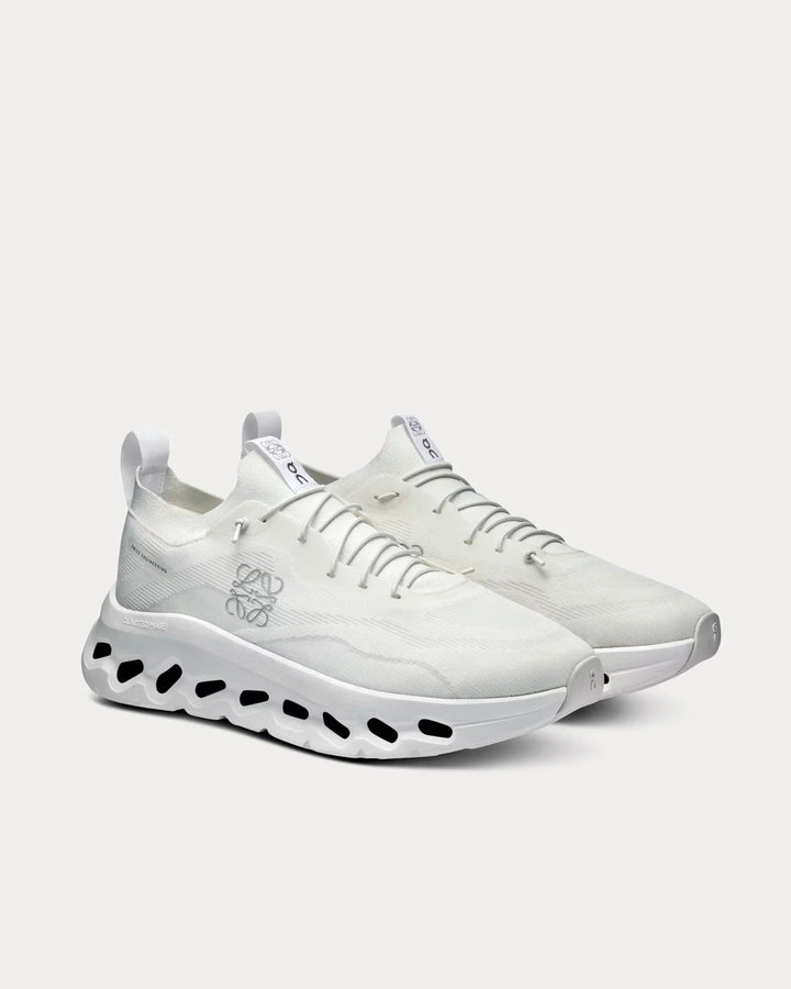 On Running x Loewe Cloudtilt - Branco
