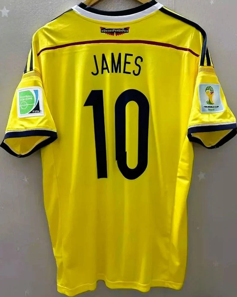 Camisa Retrô Colombia 2014/15 Home - JAMES #10 (+Patches)