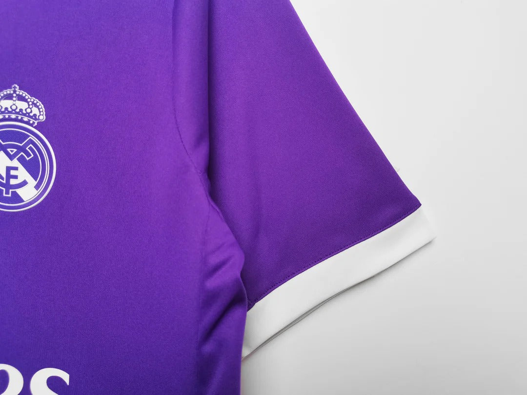 Camisa Retrô UCL Real Madrid 2016/17 Away