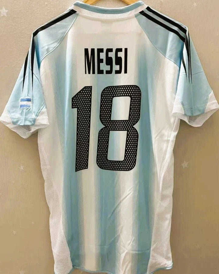 Camisa Retrô Argentina 2004/05 Home - MESSI #18