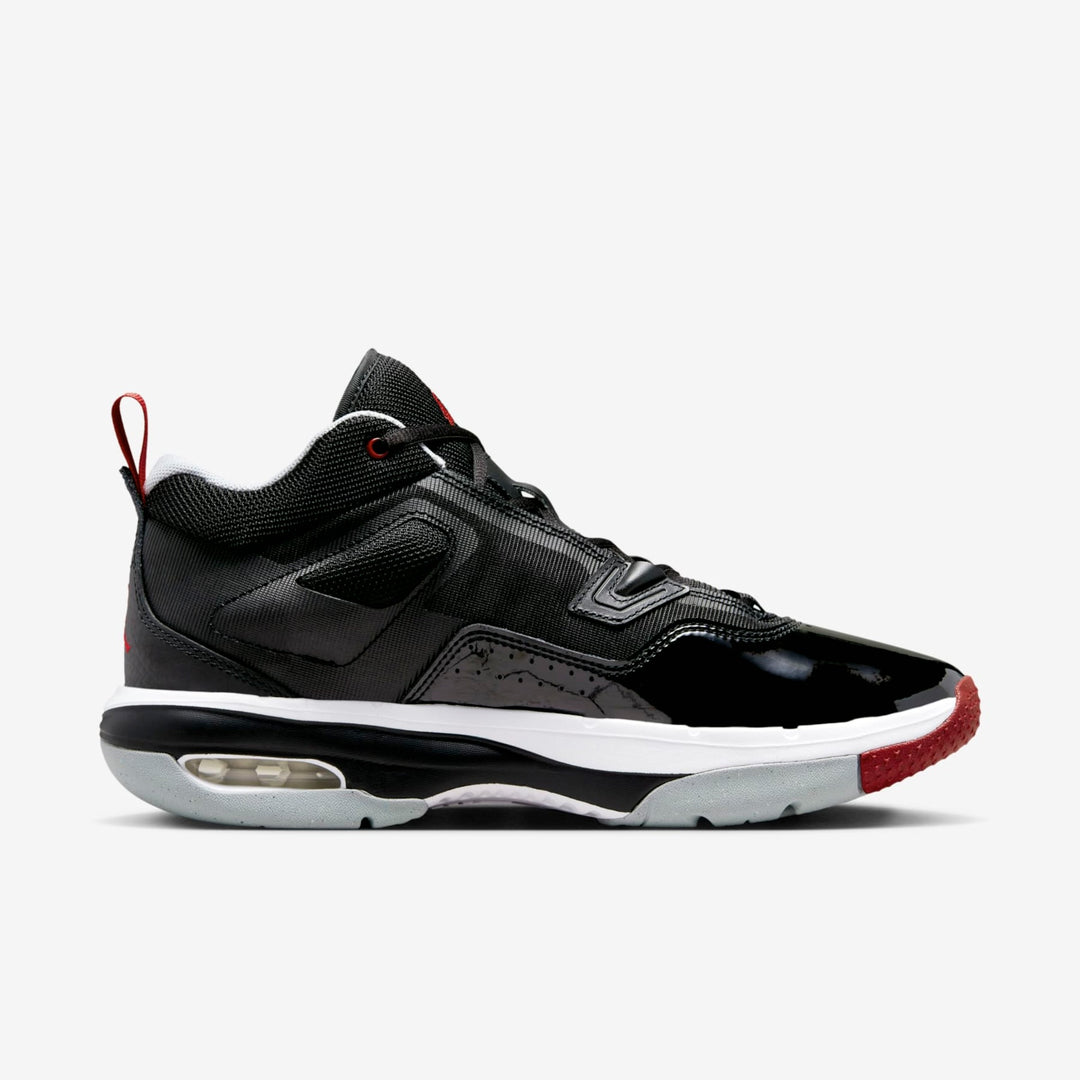Tênis Nike Jordan Stay Loyal 3 - Preto/Vermelho