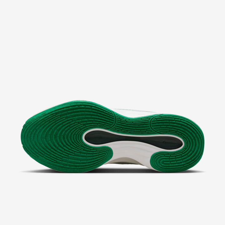 Tênis Nike Team Hustle Academy - Verde