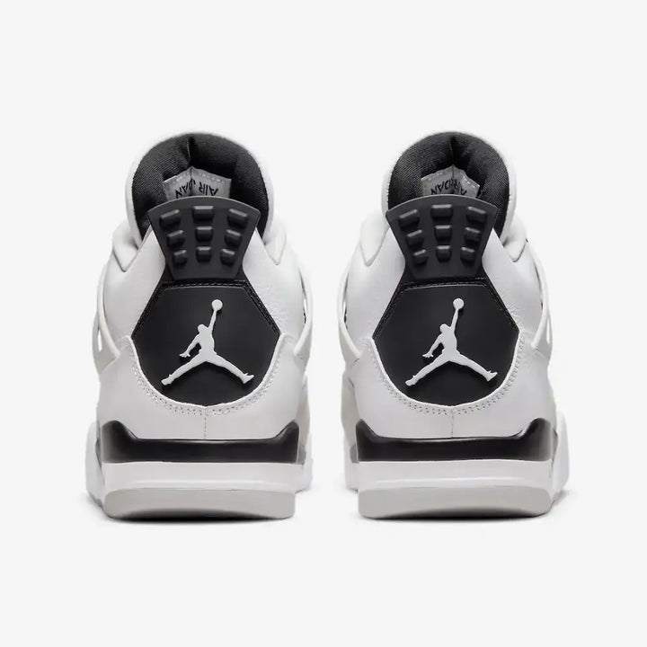 Air Jordan 4 - Branco/Cinza Claro/Preto