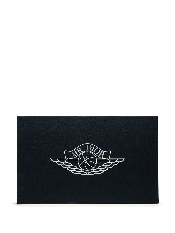 Jordan 1 Low x Dior - Off White/Cinza